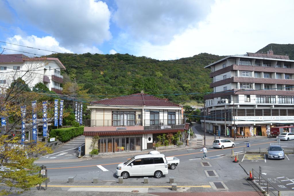 Tsudoi Guest House Унзен Екстериор снимка